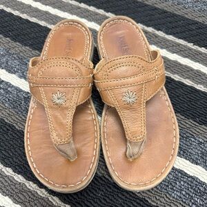 Sz 7 Josef Seibel Lucia Tan Thong Leather Sandals with Embroidered Starbursts